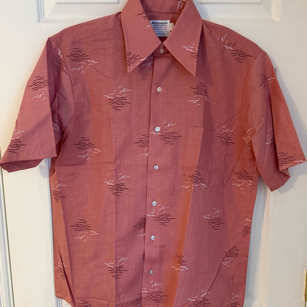 Richmond Brothers Sz 15.5 Men's Coral Wave Pattern Casual Shirt